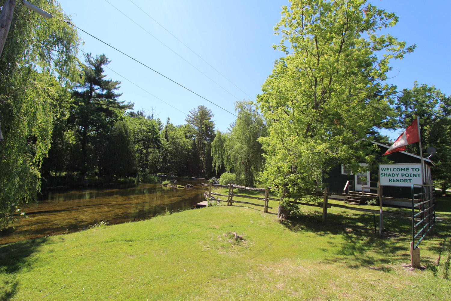 Shady Point Resort Leave the city behind and discover the Heart of